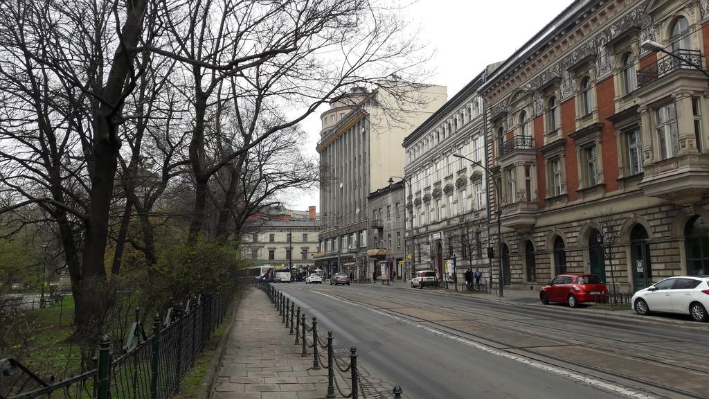 Apartament Feniks Stare Miasto Cracóvia Exterior foto